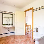 Vila By